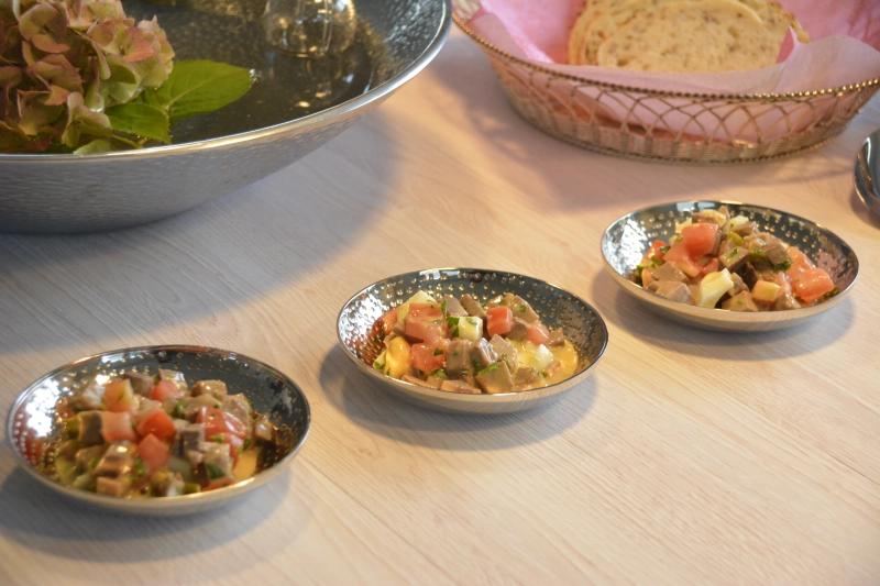 Three bowls with Feierstengszalot