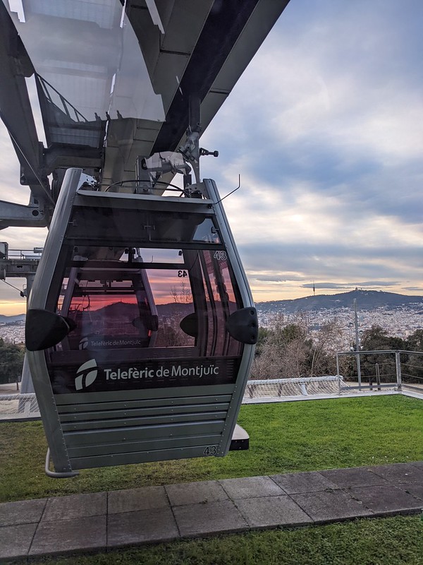 Cable car going down Mountjuic