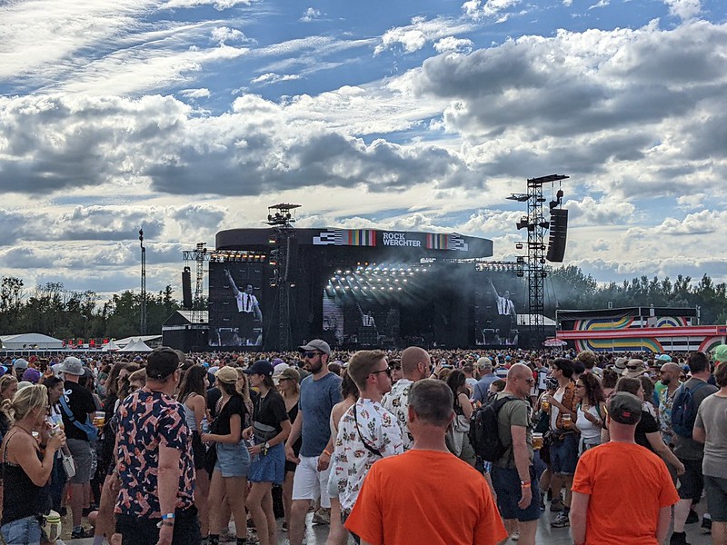 Yungblud playing on the Main stage