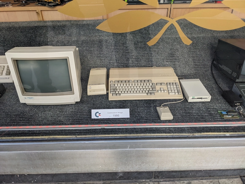Amiga computer from 1986